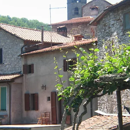 Гостевой дом Tuscan Hilltop *